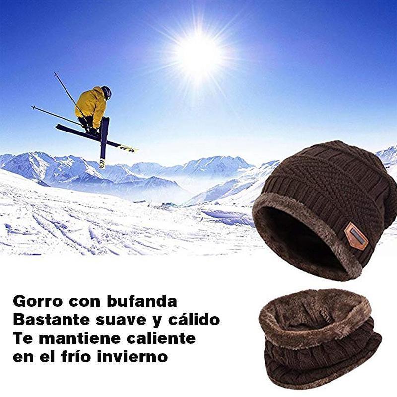 Gorro cálido con bufanda